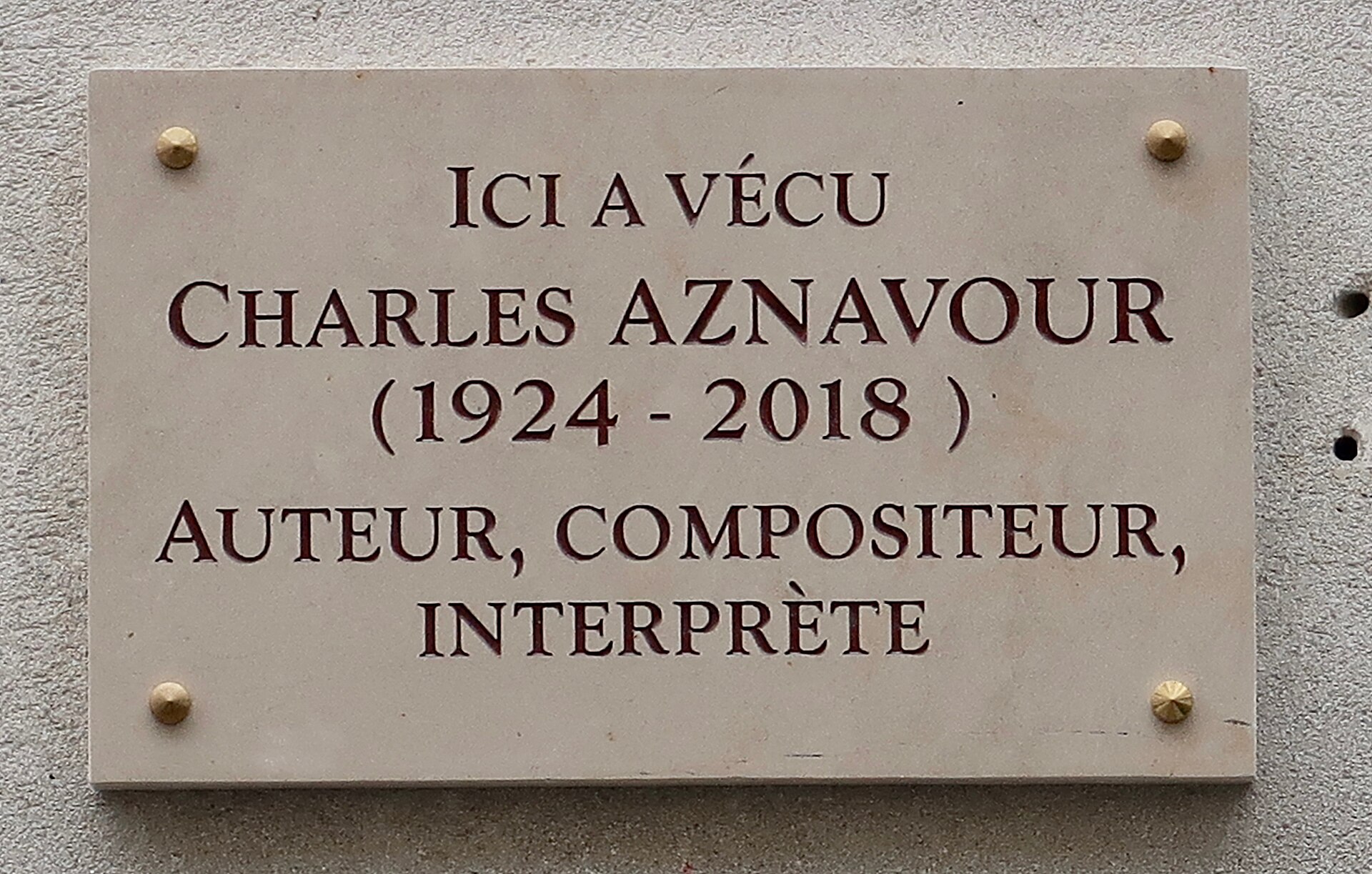 Commemorative plaque at 36 rue Monsieur-le-Prince